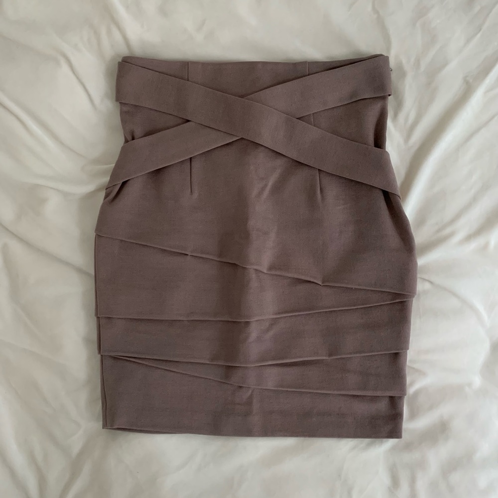 Sweetface High waisted Skirt
